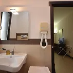 Faro Bed & Breakfast 4*