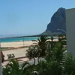 Bed & Breakfast Faro 4*