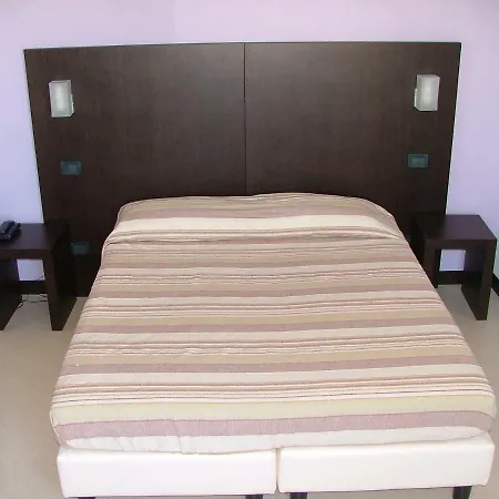 Faro Bed & Breakfast *